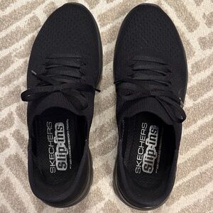 Skechers Women’s Black Slip-Ins Sneakers - 7.5